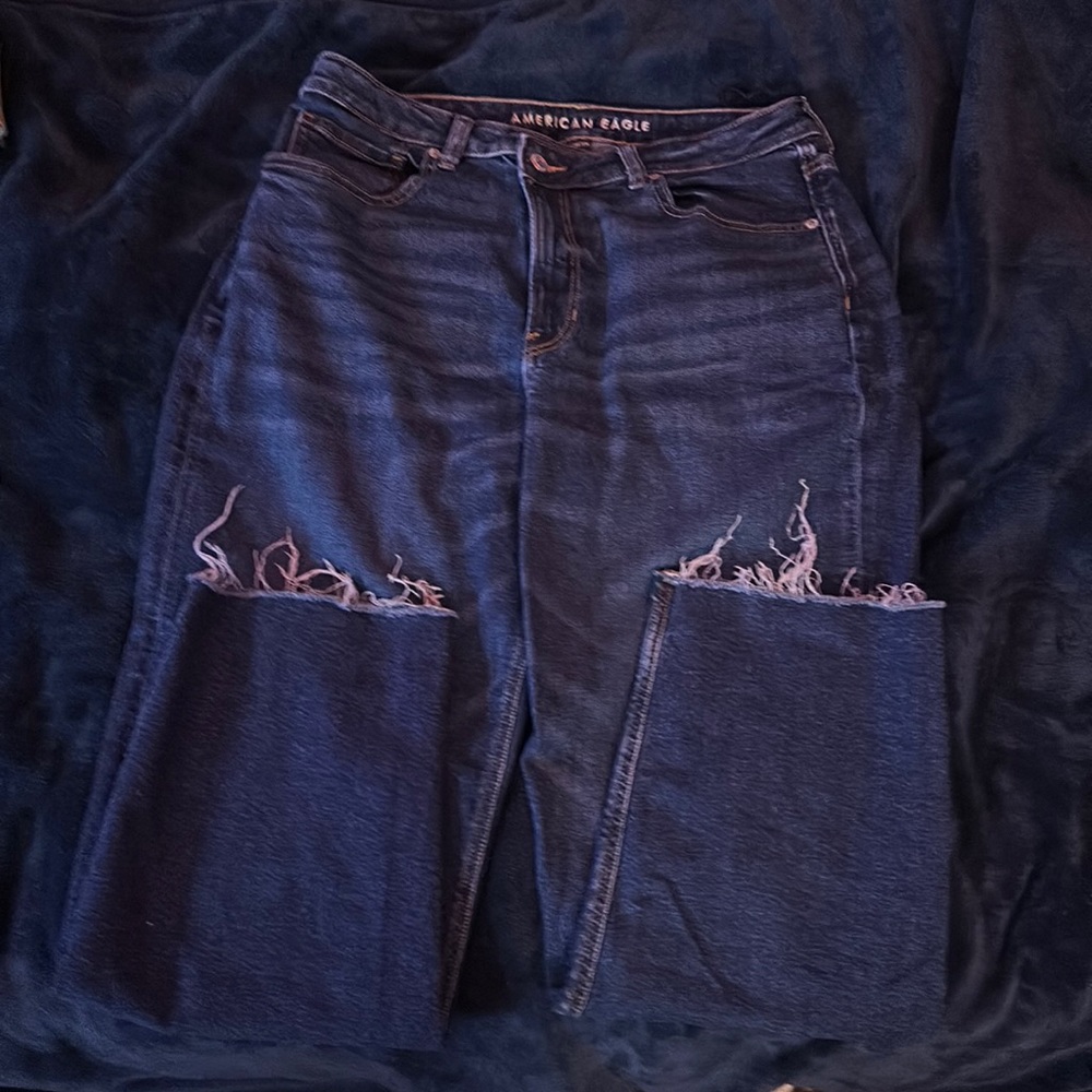 American eagle mom straight jeans. size 12
